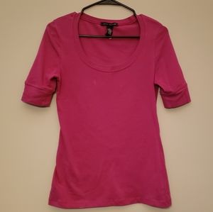 3/$15 Pink mid sleeve scoop neck tee